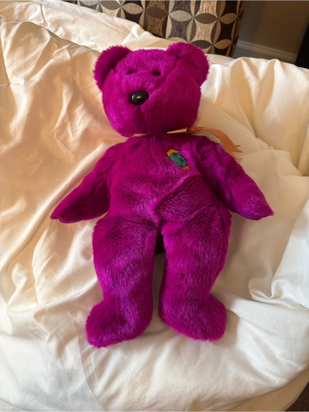 Millennium 2000 Plush Fuchsia beanie baby Bear - Soft Kids Toy